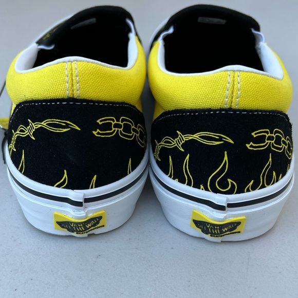 VANS x SPONGEBOB SQUAREPANTS | Gigliotti Slip-On Skate Shoes - Picture 6 of 8